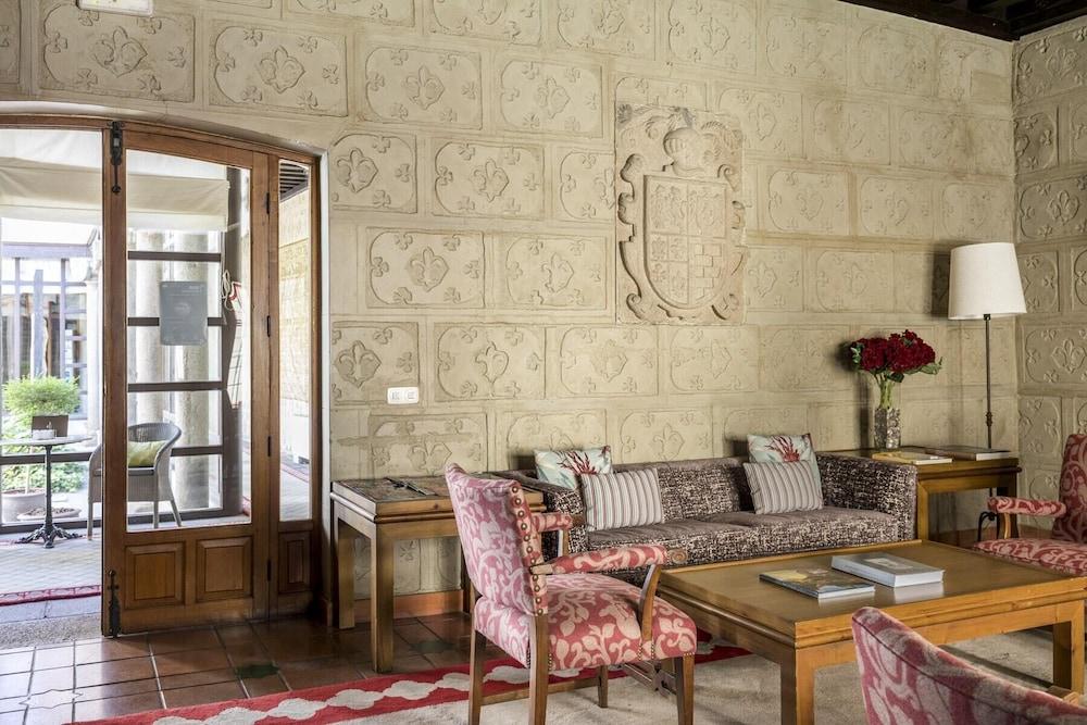 Parador De Ávila מראה חיצוני תמונה