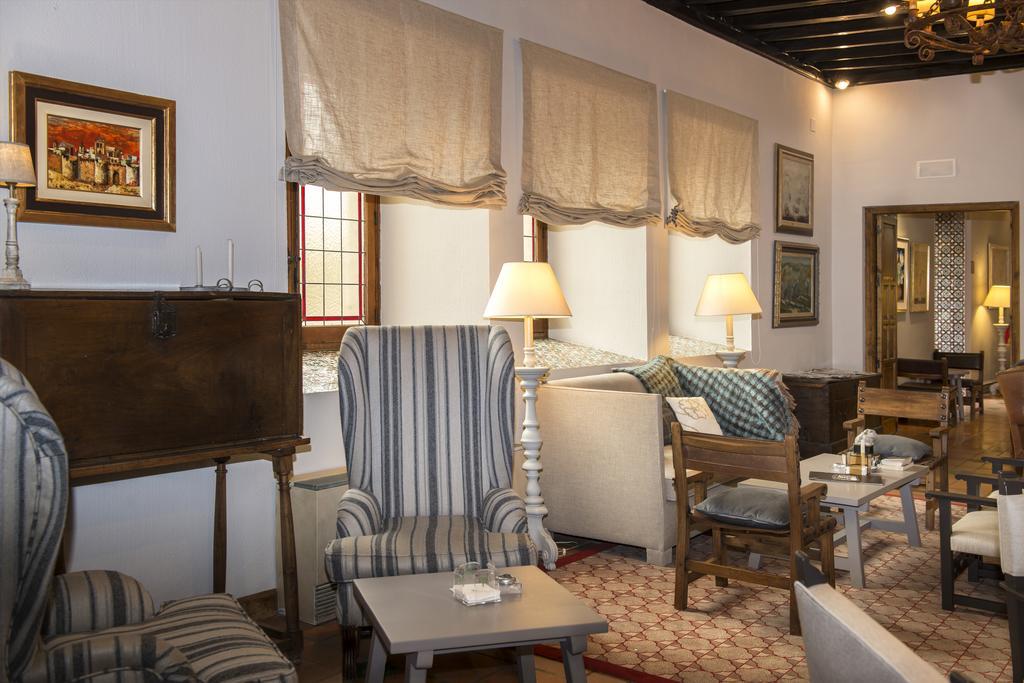 Parador De Ávila מראה חיצוני תמונה