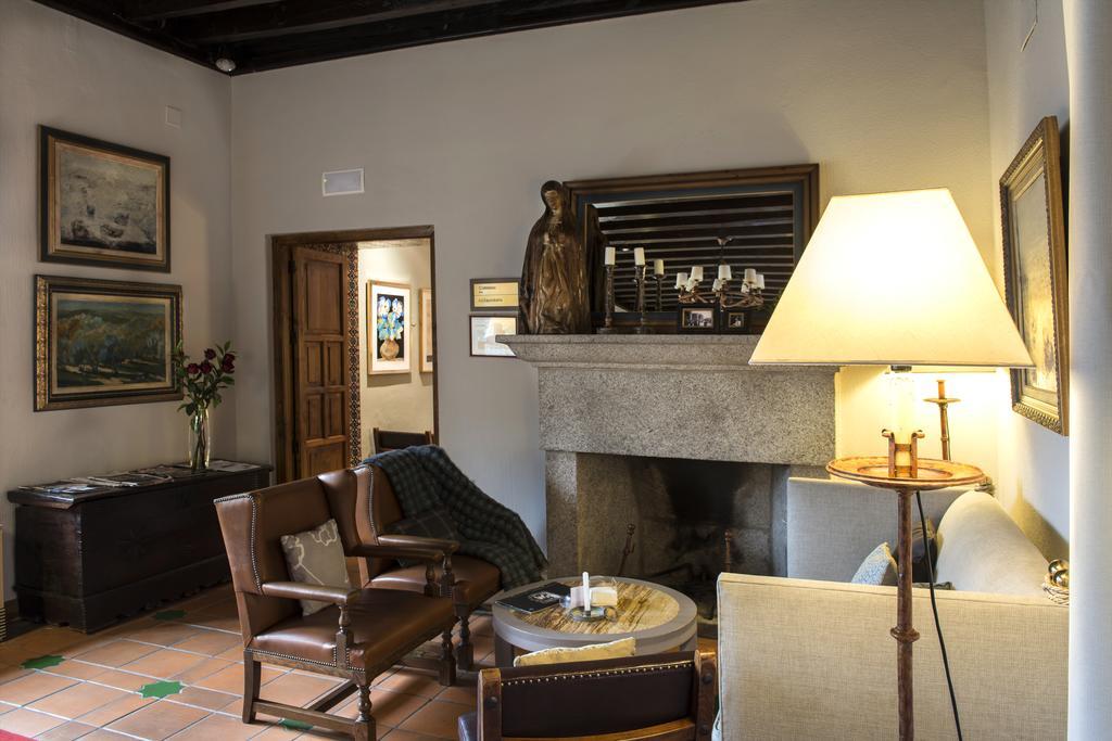 Parador De Ávila מראה חיצוני תמונה