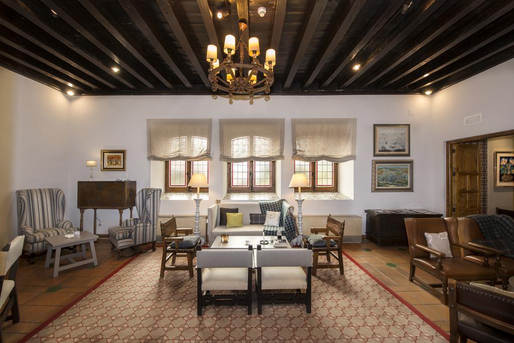 Parador De Ávila מראה חיצוני תמונה
